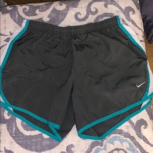 Youth XL Nike shorts